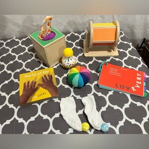 Lovevery Senser Playkit